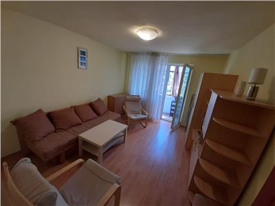 Apartament 3 camere de vanzare  zona Lamaita